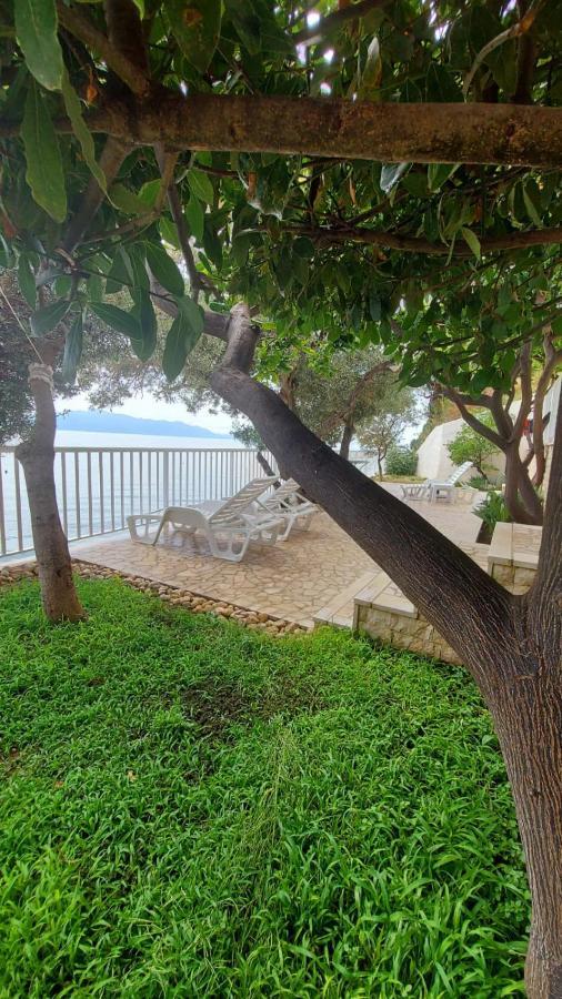 Apartments Santic Podaca Exterior photo